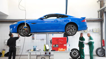 Jaguar XKR-S static