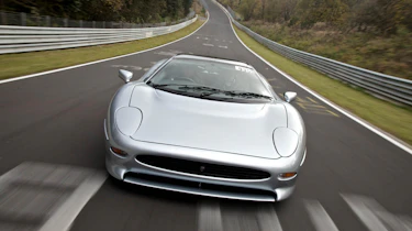 Jaguar XJ220