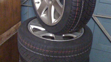 BMW 330d Touring winter tyres