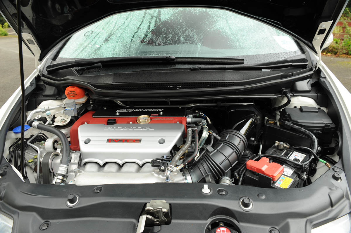 Honda Civic Type-R Mugen 2.2 engine