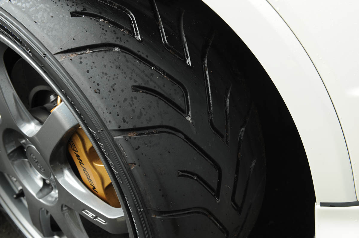 Honda Civic Type-R Mugen 2.2 slick tyre