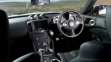 Nissan 370Z interior