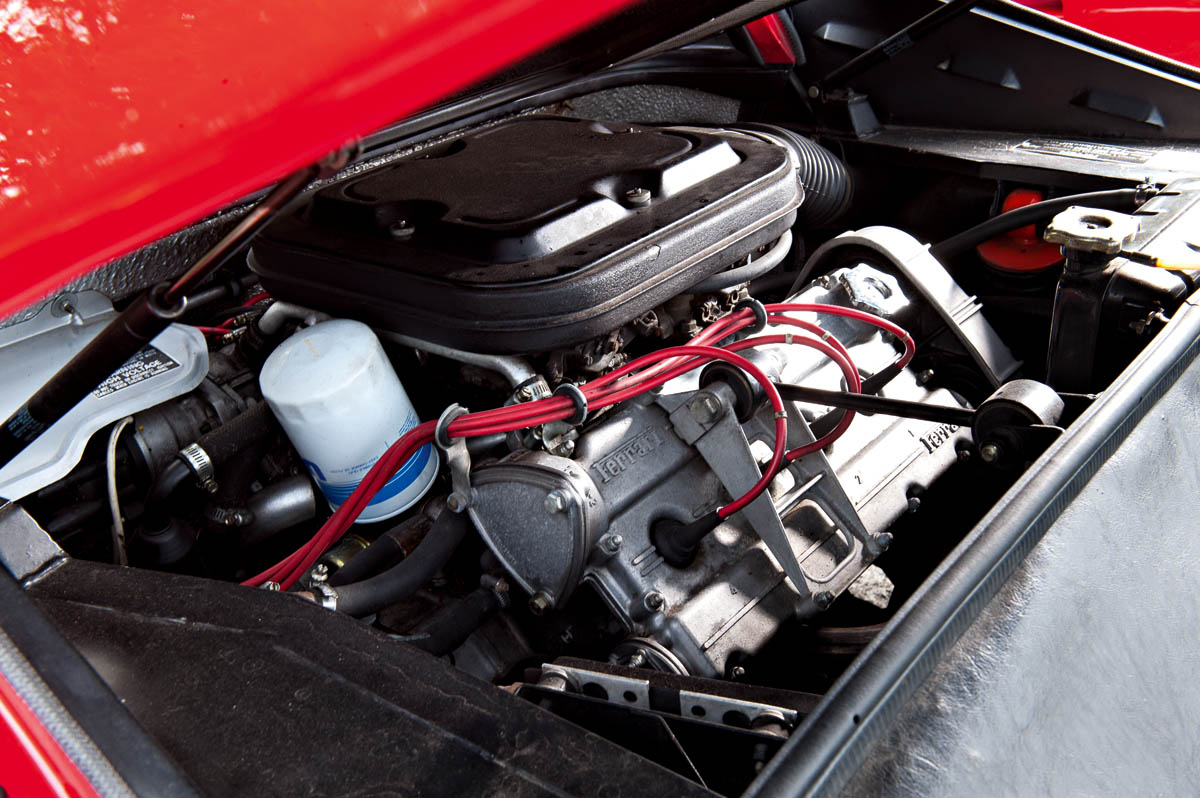 Ferrari 308 engine