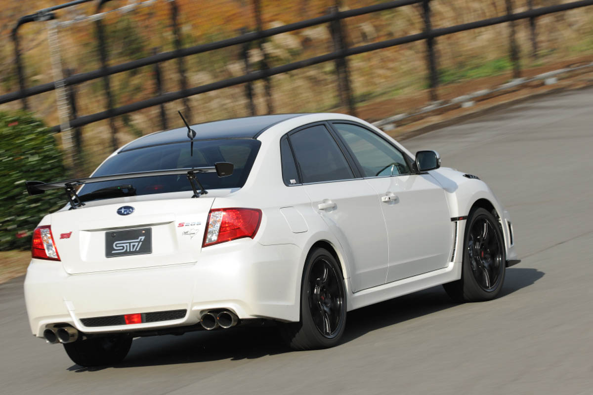 Subaru Impreza STI S206