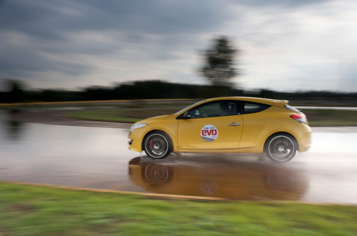 evo front-wheel-drive tyre test