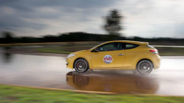 evo front-wheel-drive tyre test