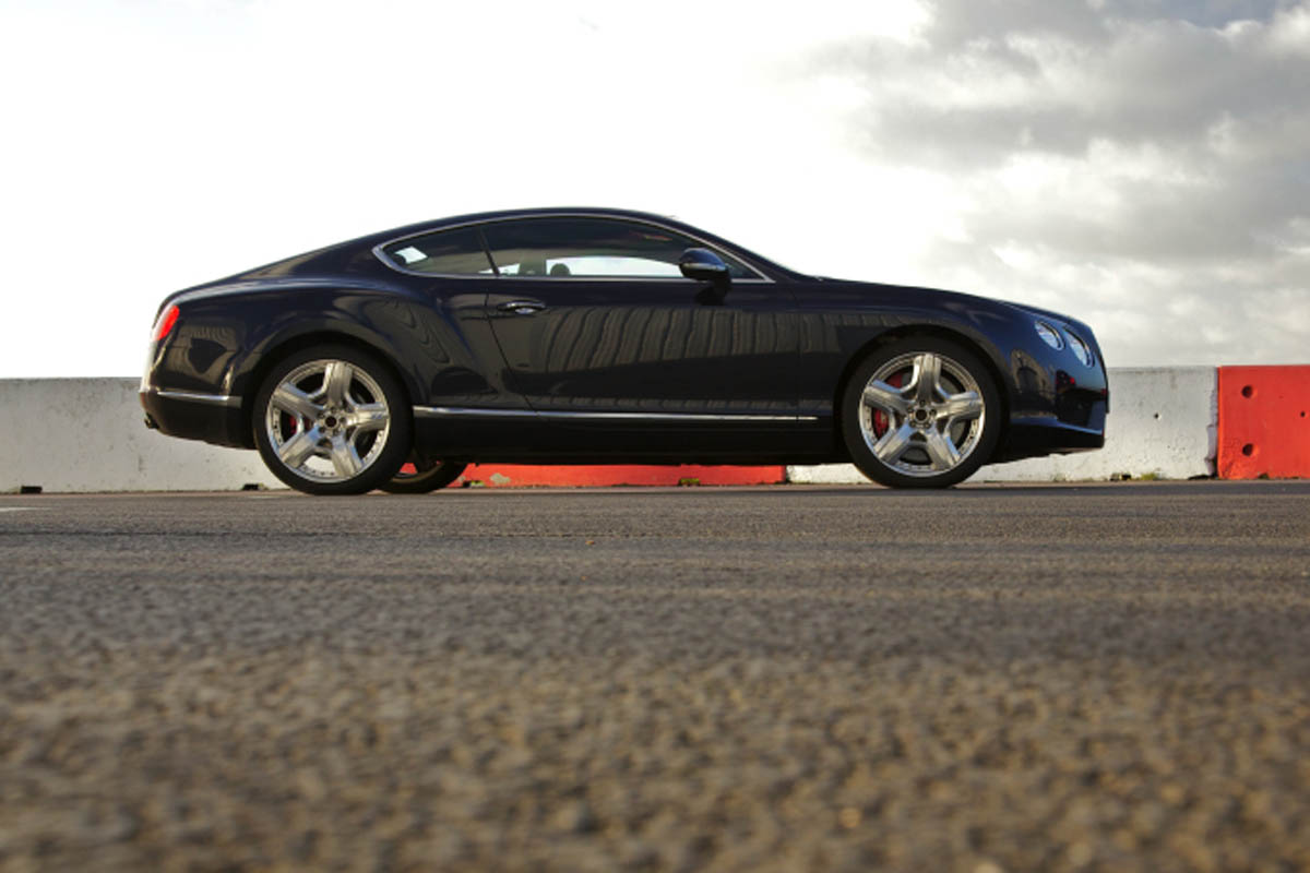 Bentley Continental V8