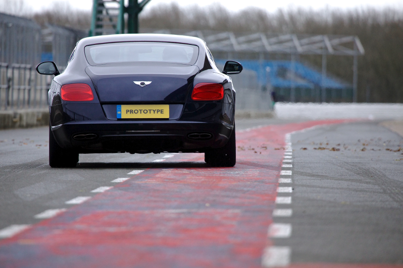 Bentley Continental V8