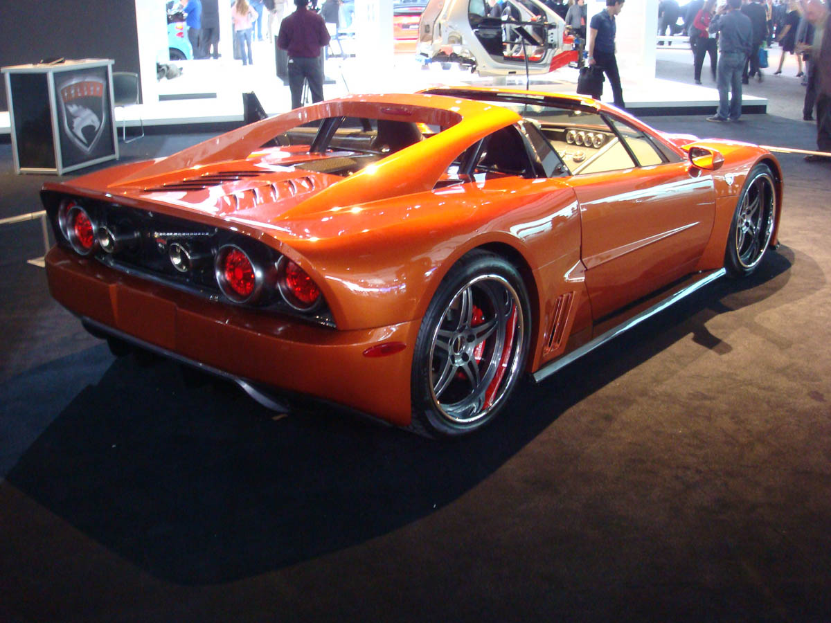 falcon F7