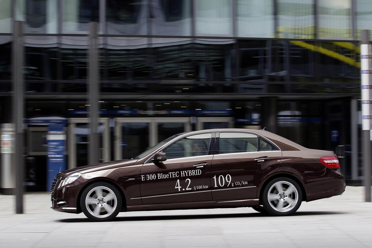 Detroit motor show: Mercedes-Benz E-class Hybrids