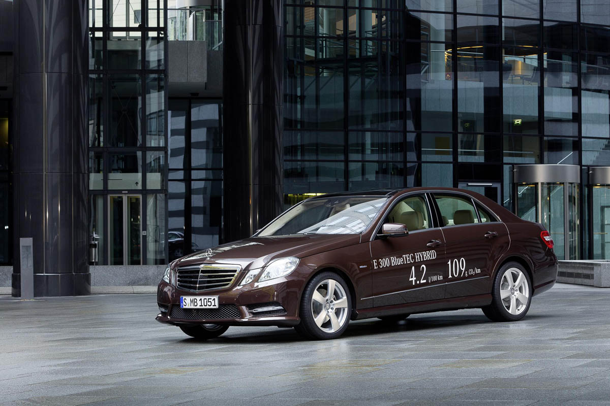 Detroit motor show: Mercedes-Benz E-class Hybrids