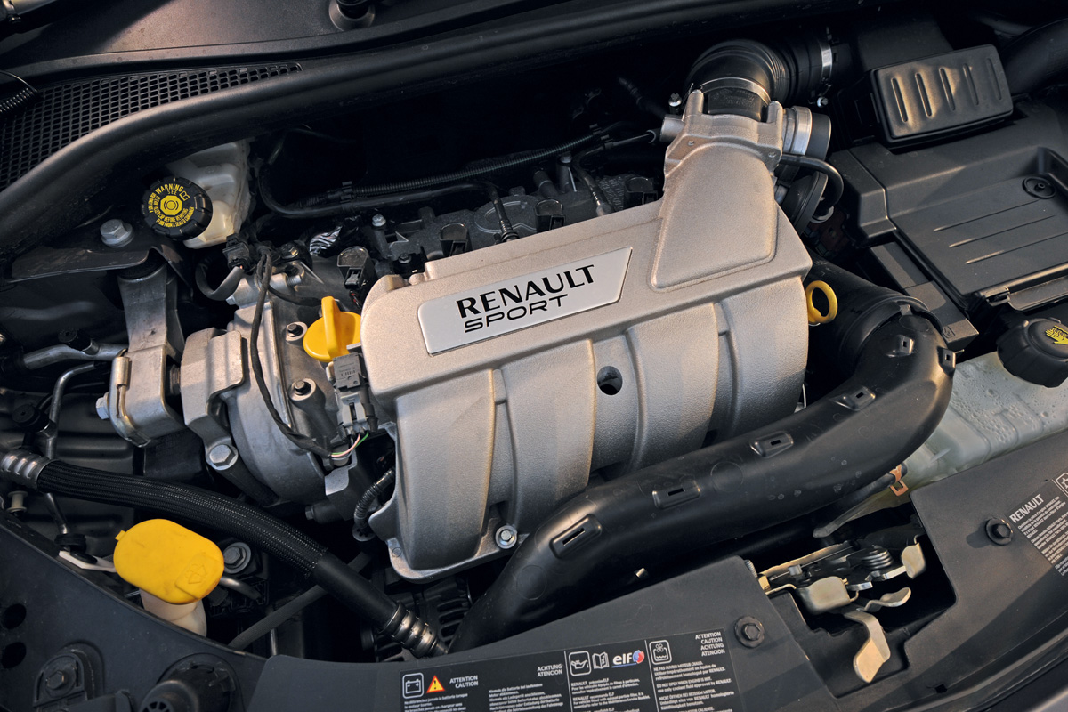 Renaultsport Clio 200 Raider engine