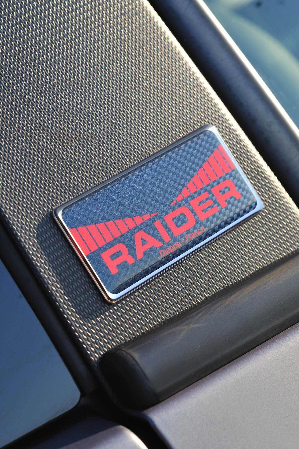 Renaultsport Clio 200 Raider special edition badge