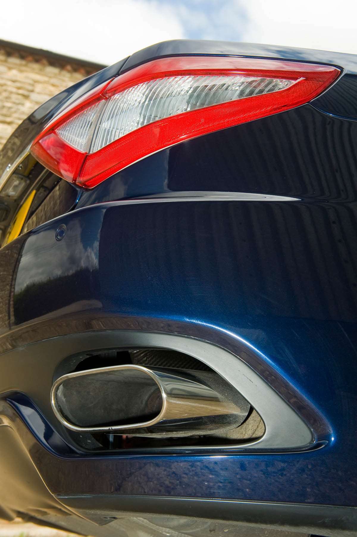 Harry Metcalfe's Maserati GranTurismo S exhaust