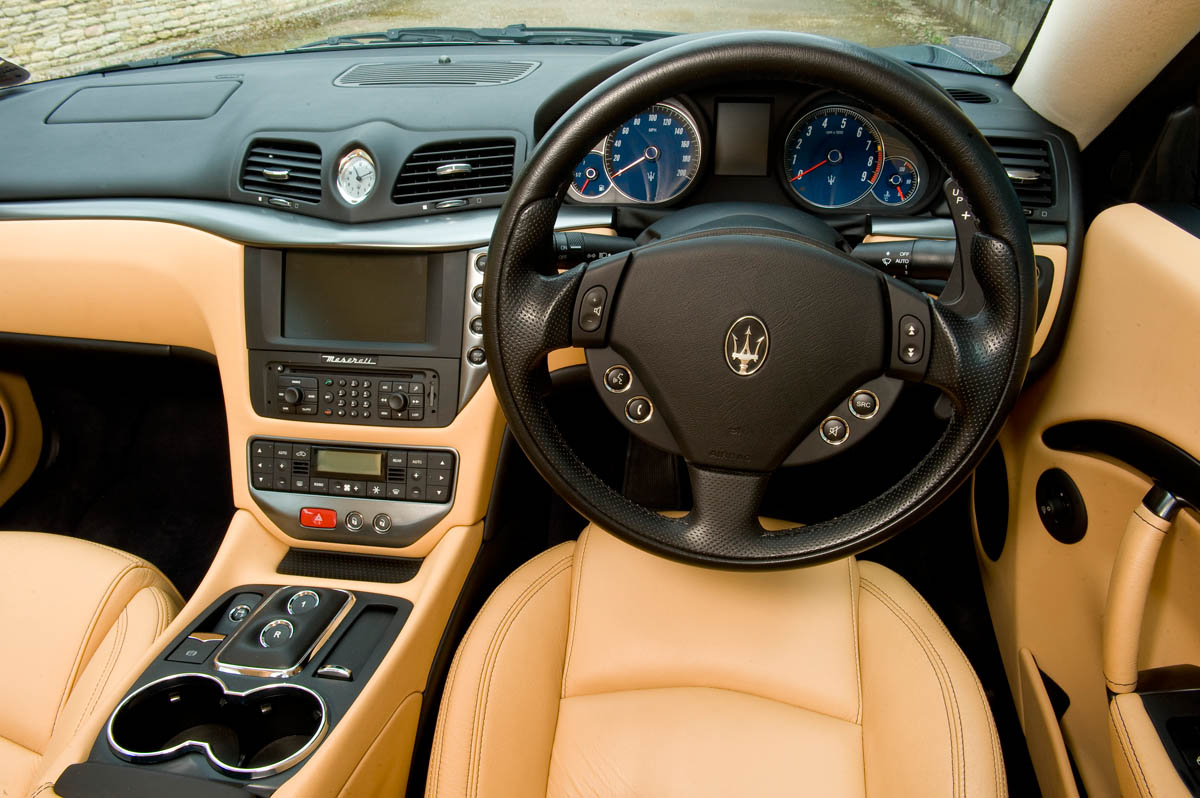 Harry Metcalfe's Maserati GranTurismo S interior
