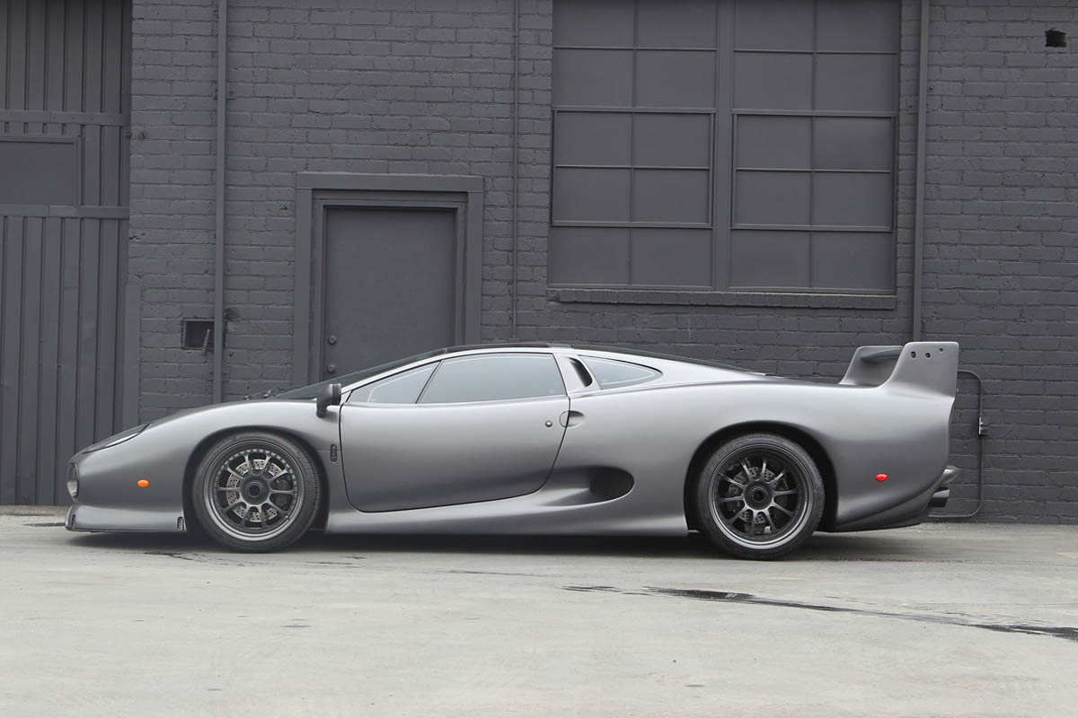 Super-rare TWR Jaguar XJ220S side profile