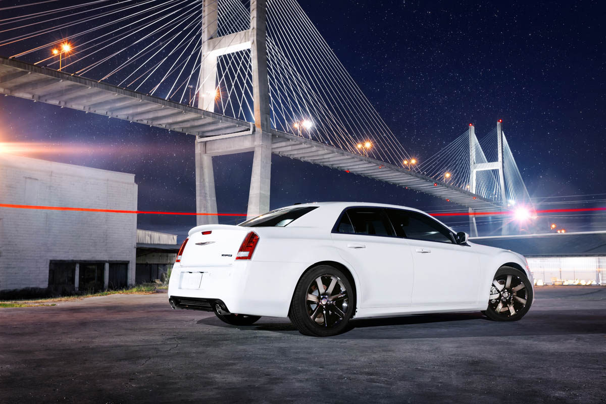 Chrysler SRT8
