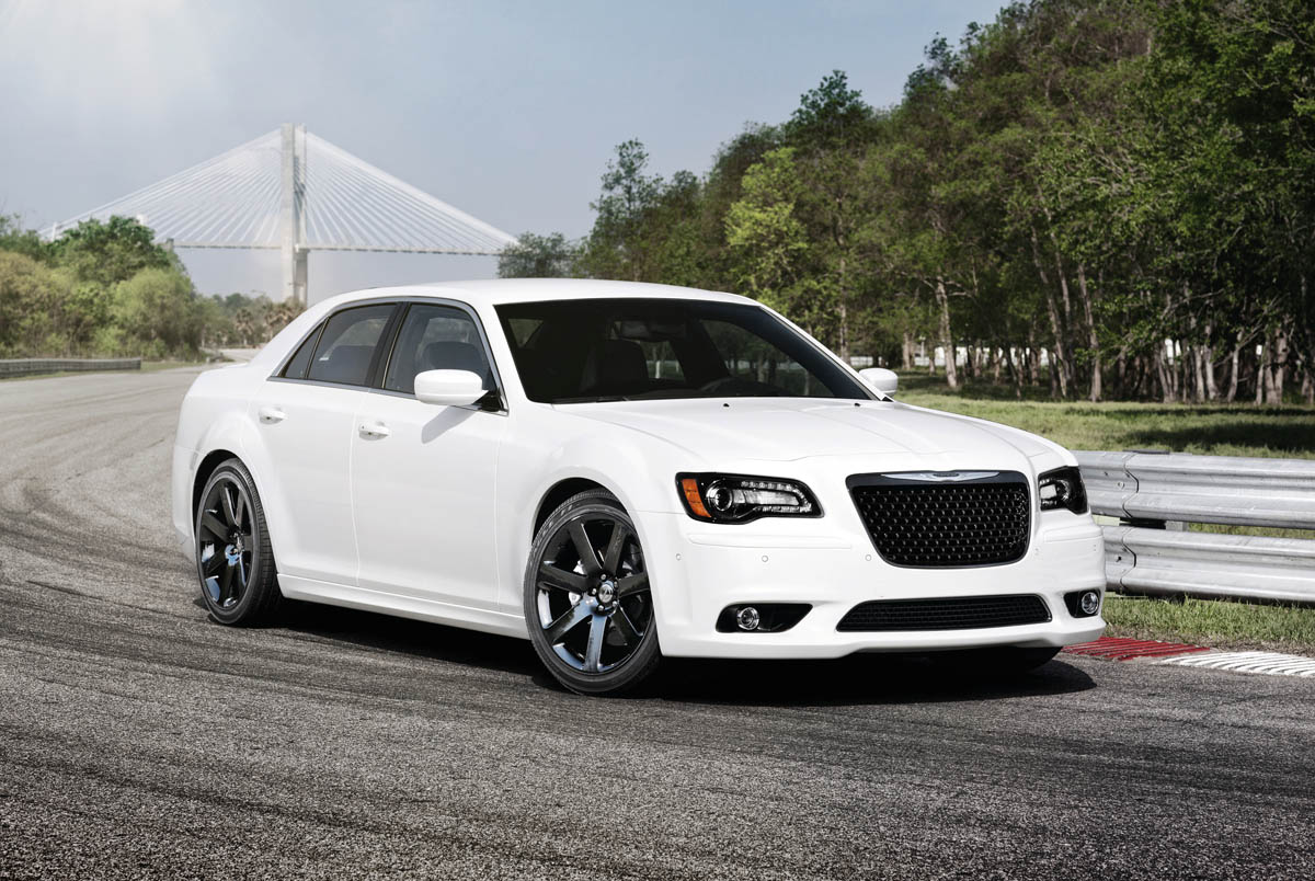 Chrysler SRT8