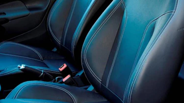 Ford Fiesta Metal leather sports seat