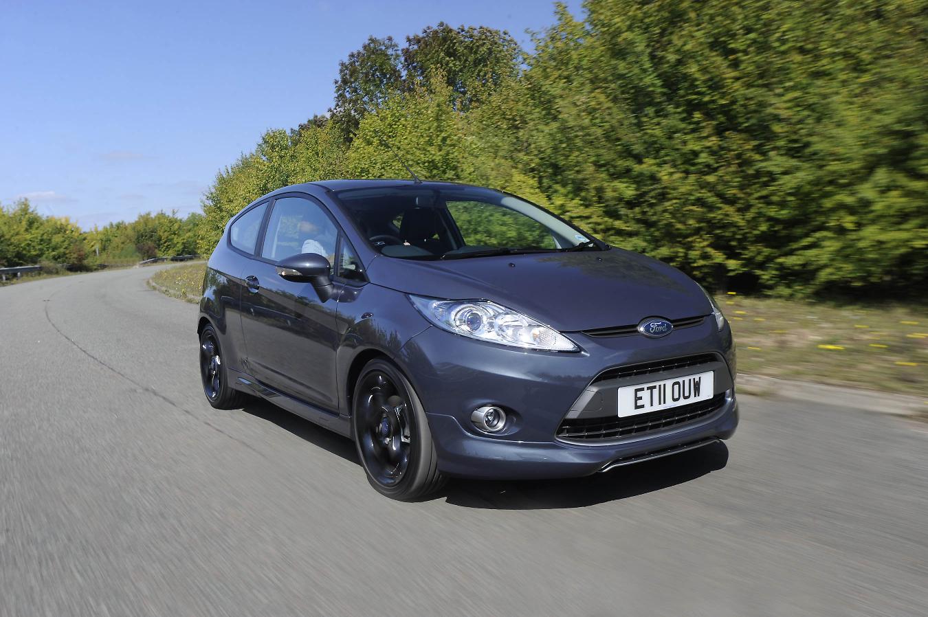 Ford Fiesta Metal action