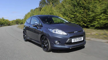 Ford Fiesta Metal action