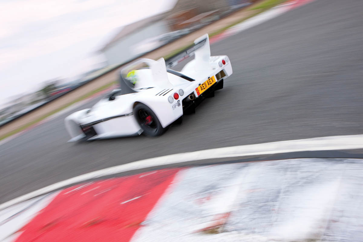 Radical SR3 SL on track