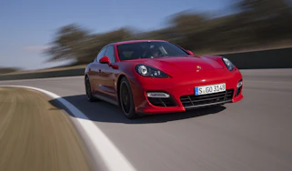 Porsche Panamera GTS