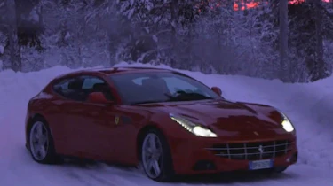 Video: Ferrari FF on ice