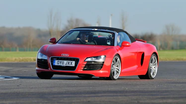 Audi R8 Spyder V8