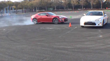Video: Toyota GT 86 goes drifting