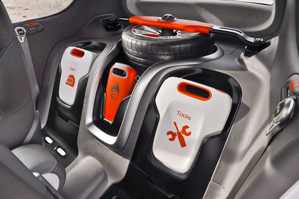 Kia Track'ster hot hatch concept interior