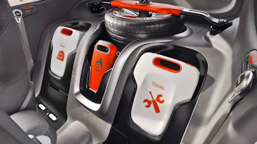 Kia Track'ster hot hatch concept interior
