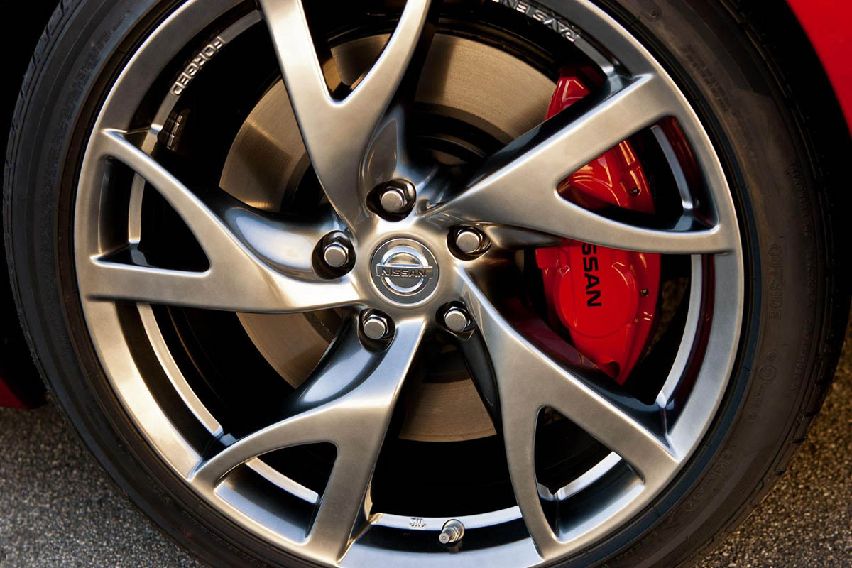 Updated Nissan 370Z alloy wheel