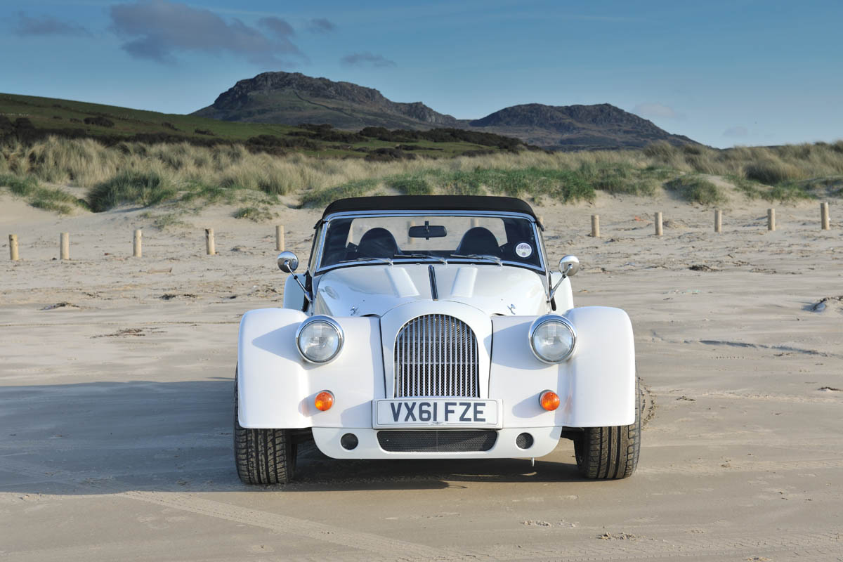 2012 Morgan Plus 8 front