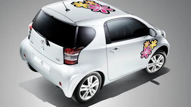 Toyota iQ gets Creative FX treatment