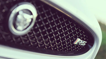 Jaguar XKR-S Convertible badge grille