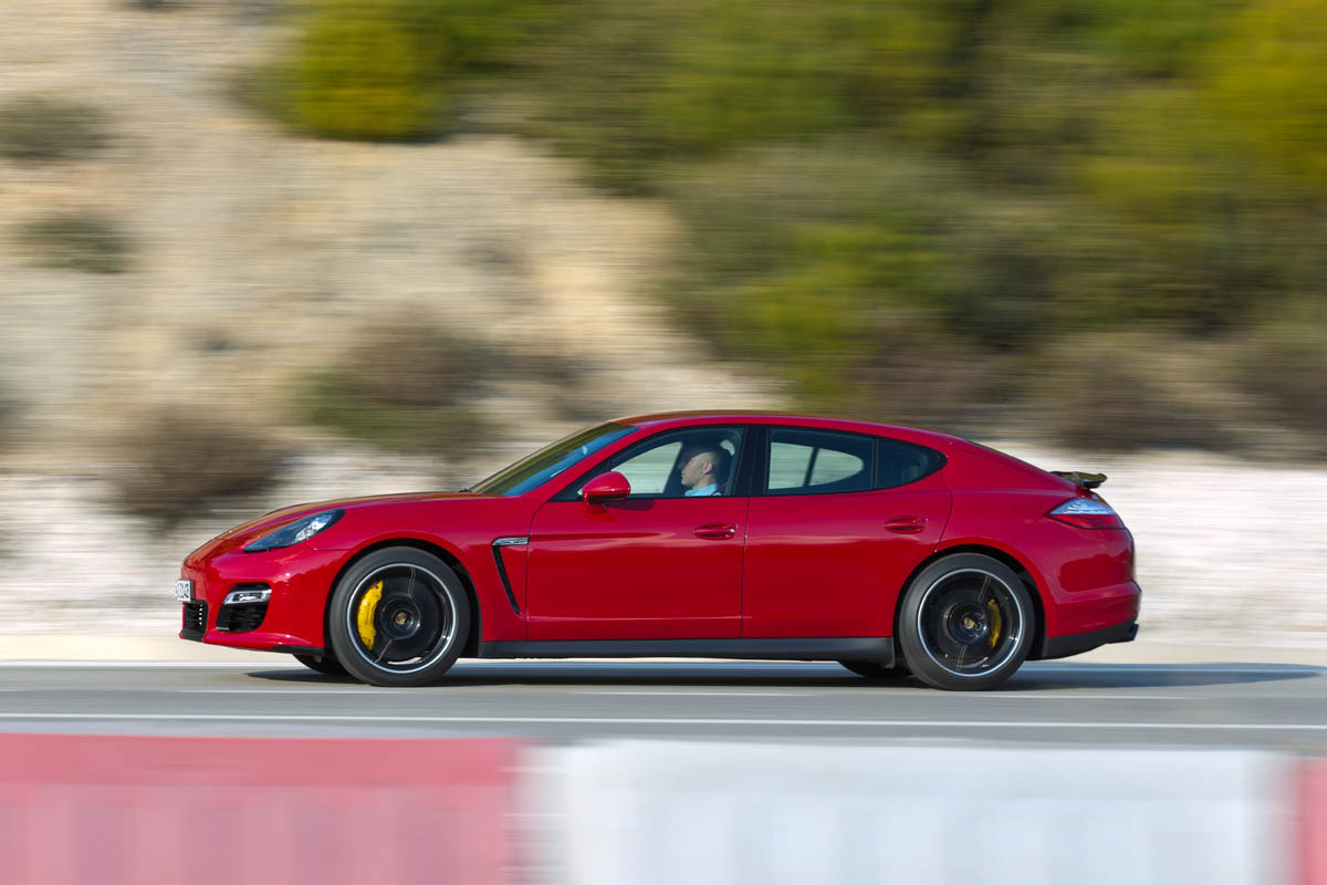 Porsche Panamera GTS side profile