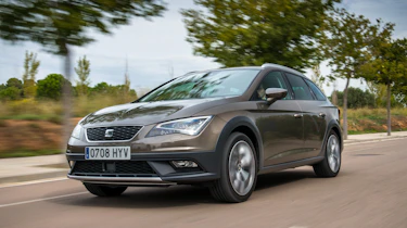SEAT Leon X-perience driving