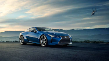 Lexus LC500h front 3.4