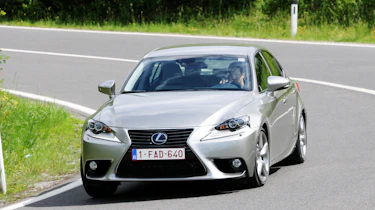 Lexus IS 300h