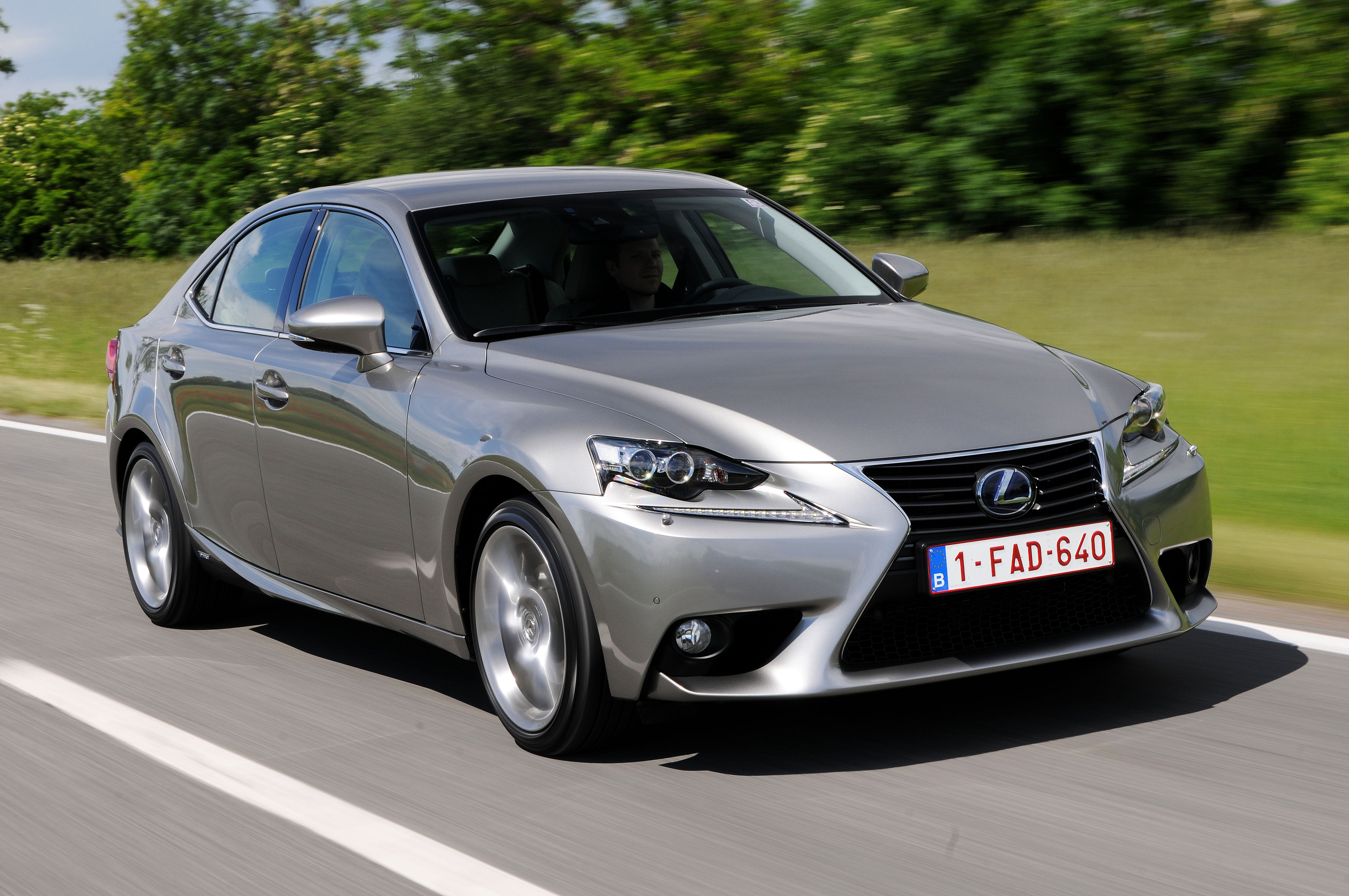 Lexus IS 300h