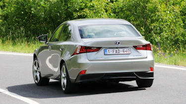 Lexus IS 300h