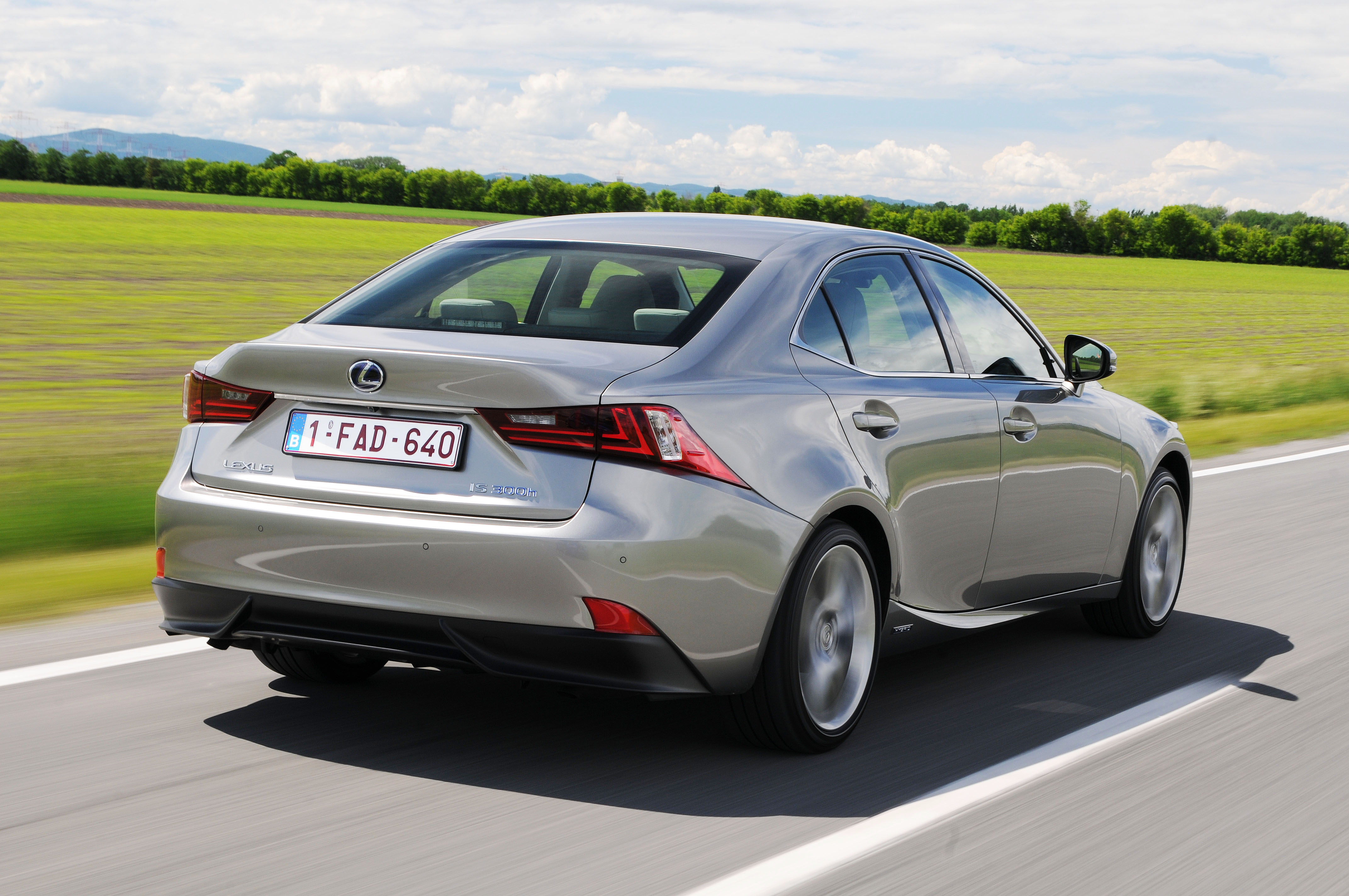 Lexus IS 300h