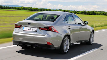 Lexus IS 300h
