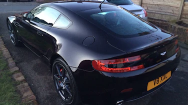Aston Martin Vantage