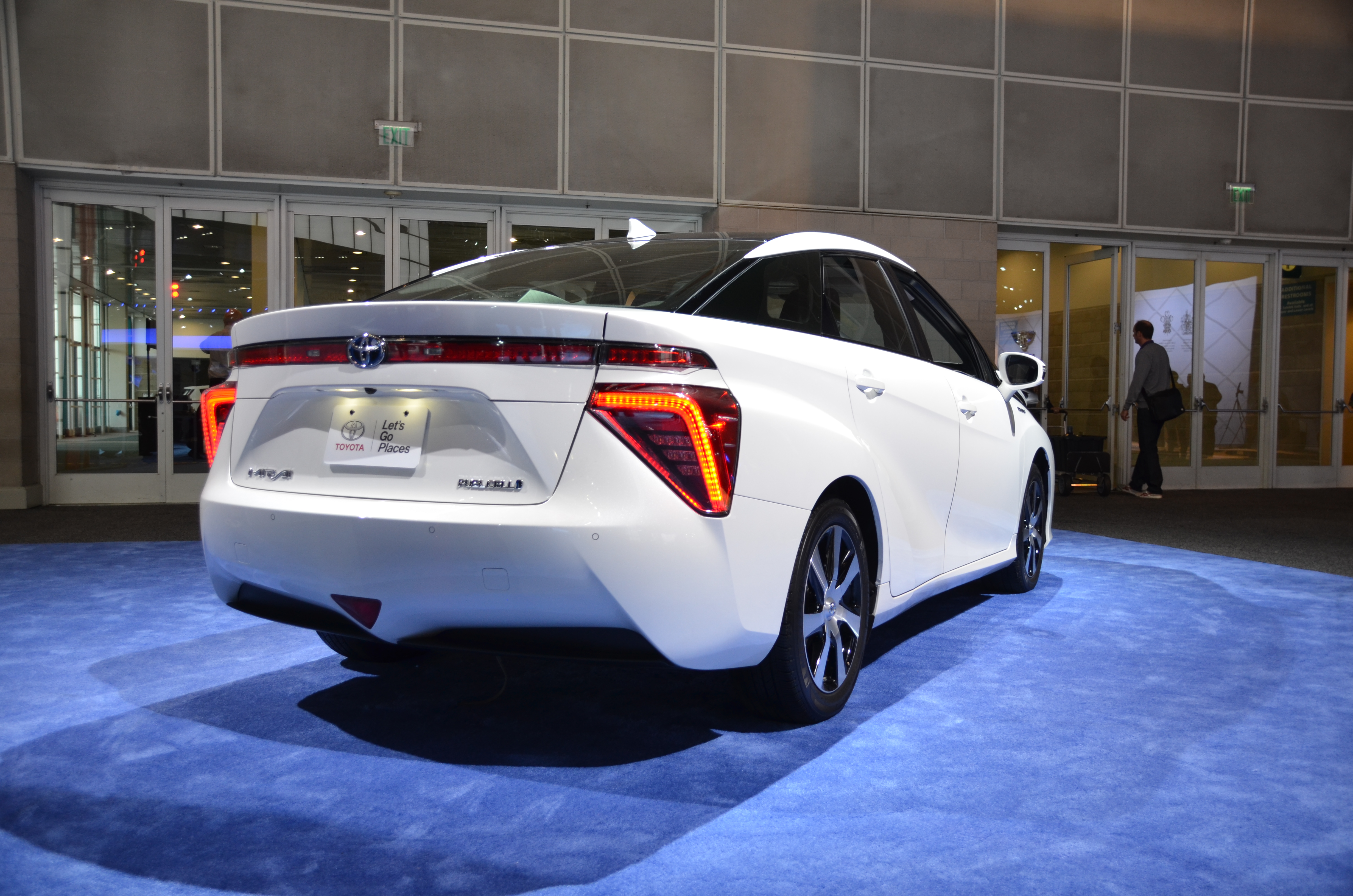 Toyota Mirai fuel cell car