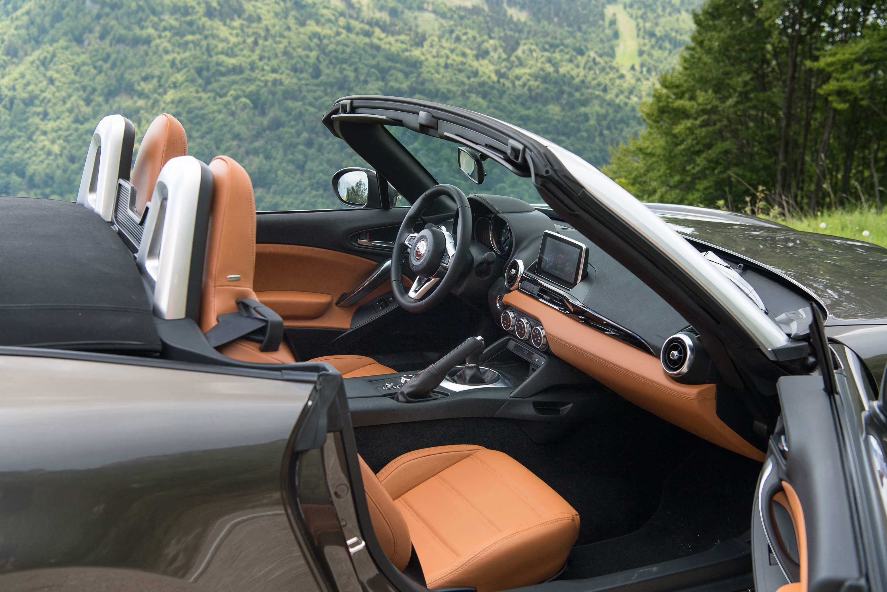 Fiat 124 Spider - Interior