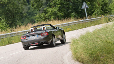 Fiat 124 Spider - Rear