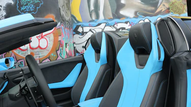 Lamborghini Huracan Spyder - seats